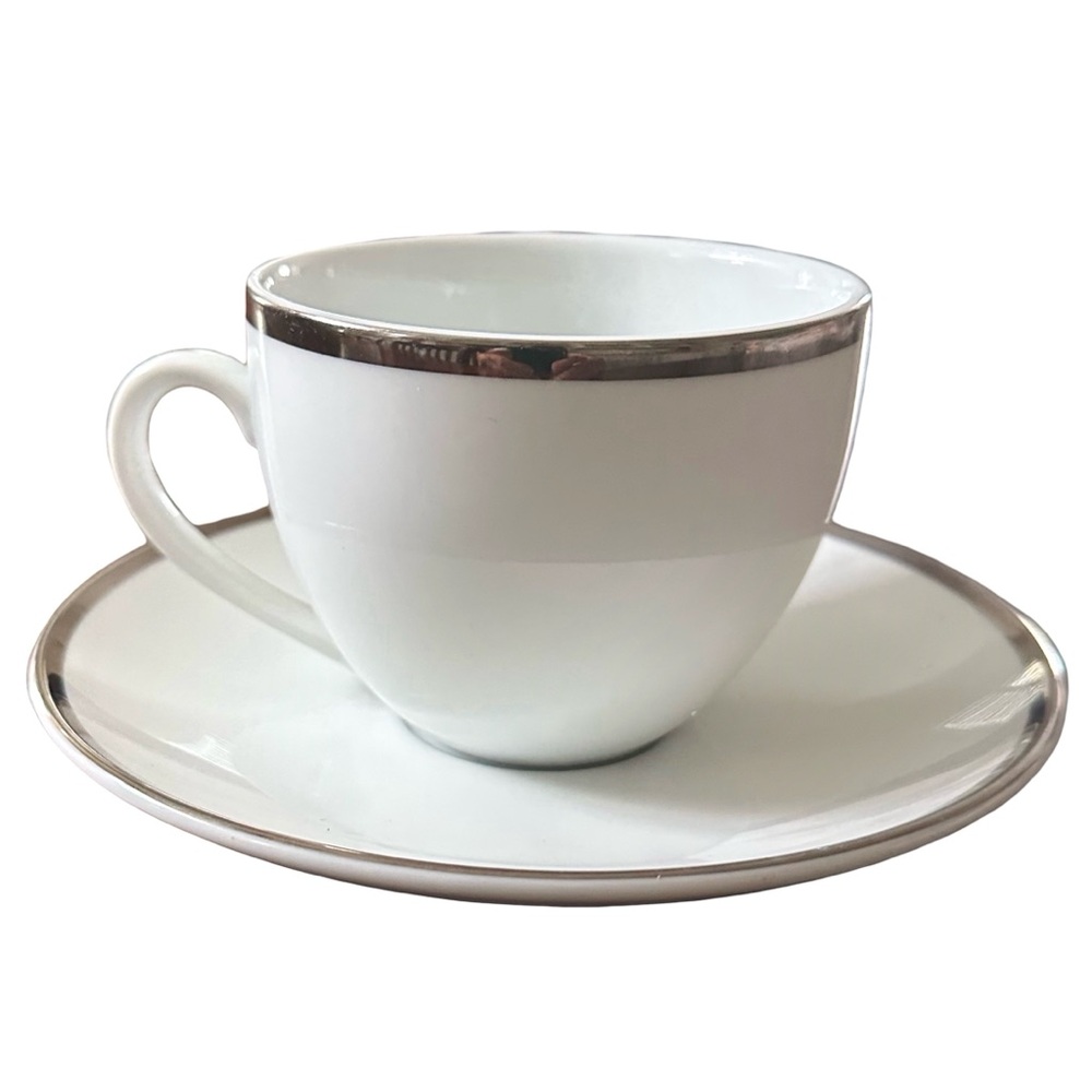 Williams Sonoma Brassiere White Porcelain Platinum Trim Cup & Saucer Set of Four